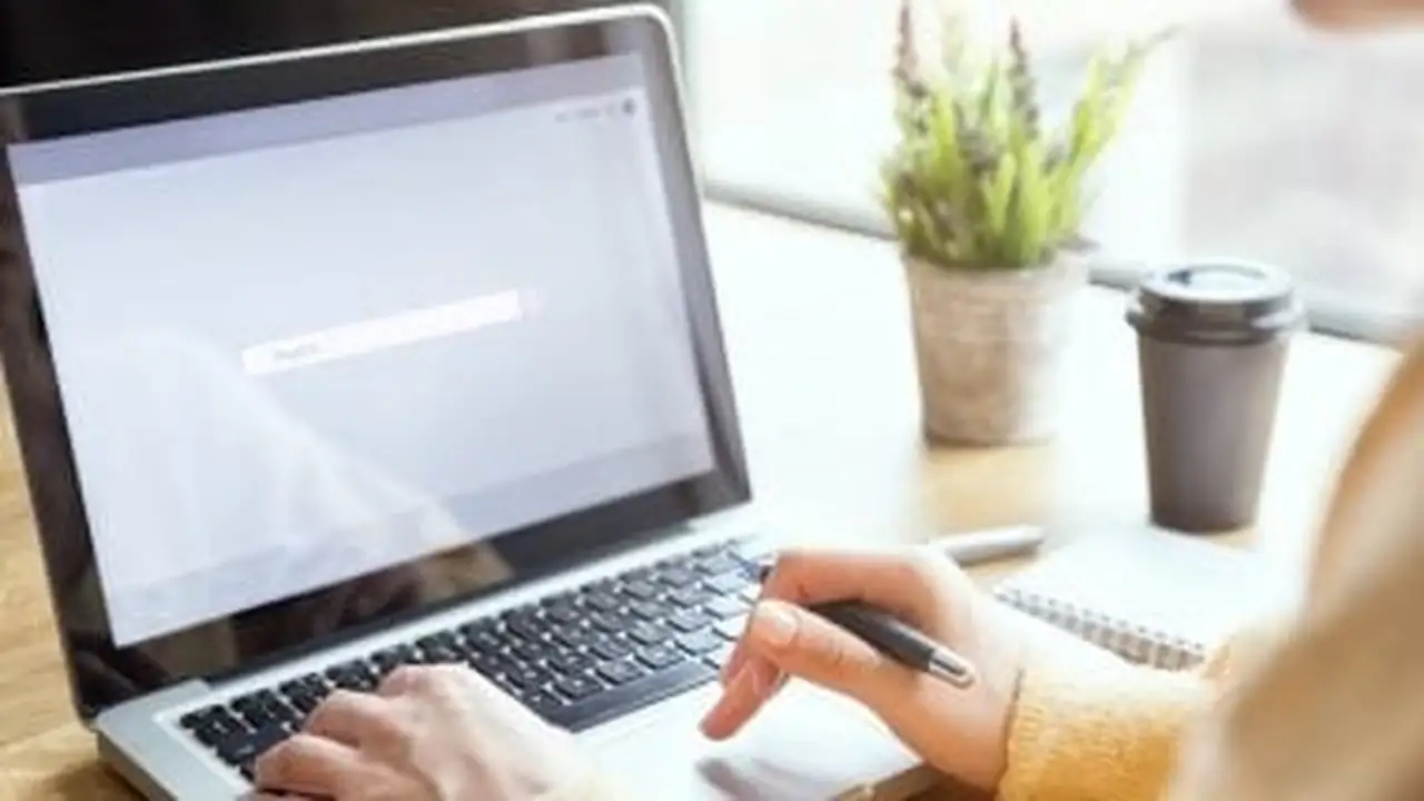 برامج صيفية لتعزيز المهارات الرقمية لطلاب المدارس في مصر